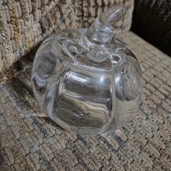 Tiffany & Co Crystal Pumpkin Paperweight  Signed 3.75" Clean Fall Halloween Deco - Picture 3 of 7